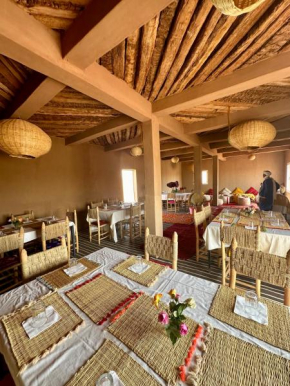 Bivouac Erg Chegaga Nomademoi